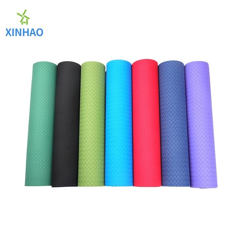 Umgebungsschutz Doppelschicht zweifarbig anpassbar (4/6/8mm) TPE Yogamatte Großhandel, geeignet für Yoga, Fitness, Pilates